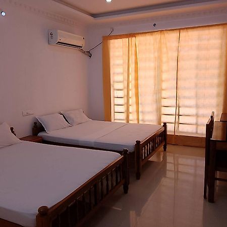 Somatheertham Resort Thiruvananthapuram Εξωτερικό φωτογραφία