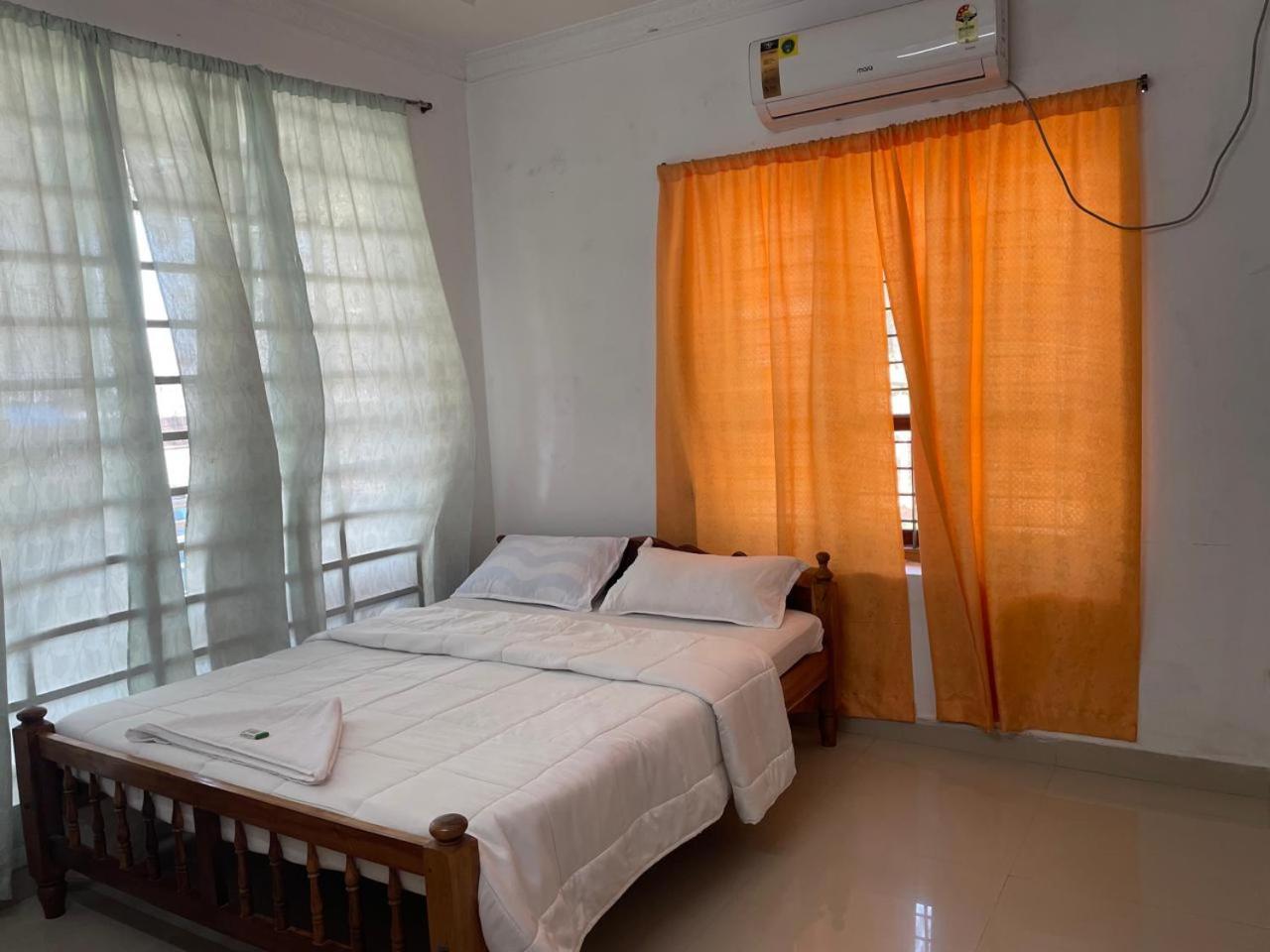 Somatheertham Resort Thiruvananthapuram Δωμάτιο φωτογραφία